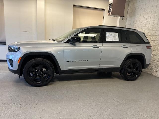 2023 Jeep Grand Cherokee Altitude 4x4