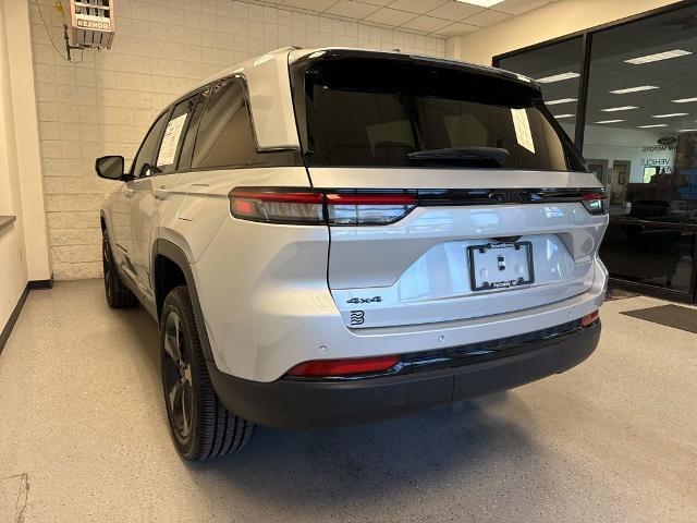 2023 Jeep Grand Cherokee Altitude 4x4