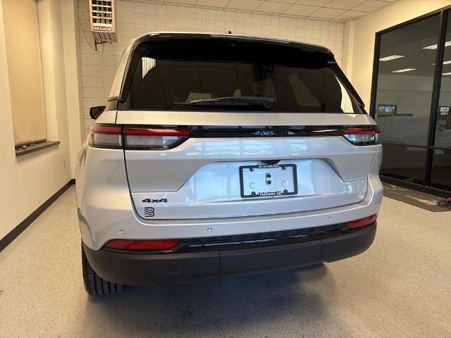 2023 Jeep Grand Cherokee Altitude 4x4