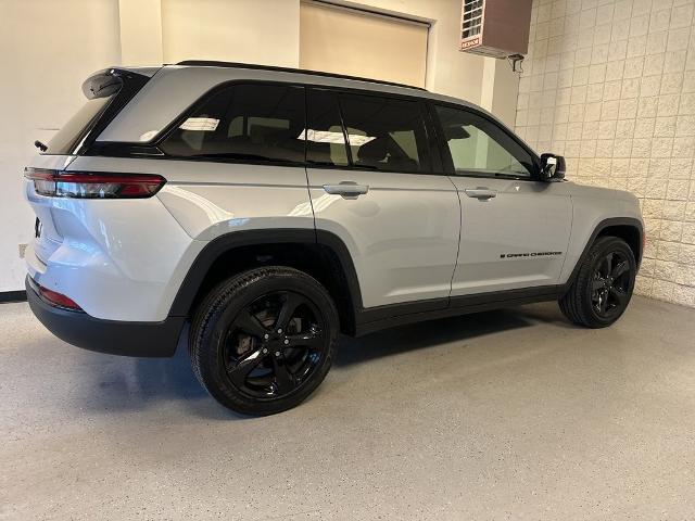 2023 Jeep Grand Cherokee Altitude 4x4