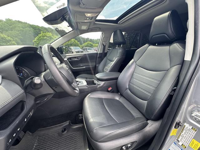 2022 Toyota RAV4 Hybrid XLE Premium