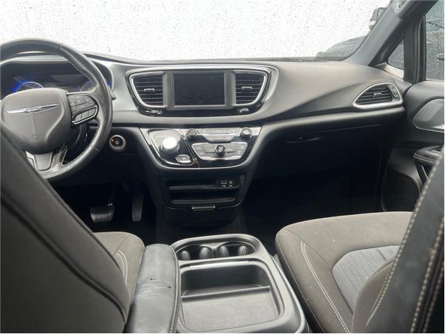2020 Chrysler Pacifica Touring