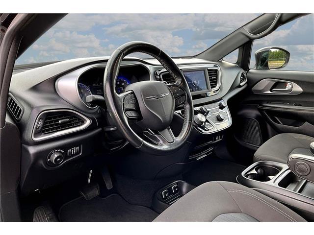 2020 Chrysler Pacifica Touring
