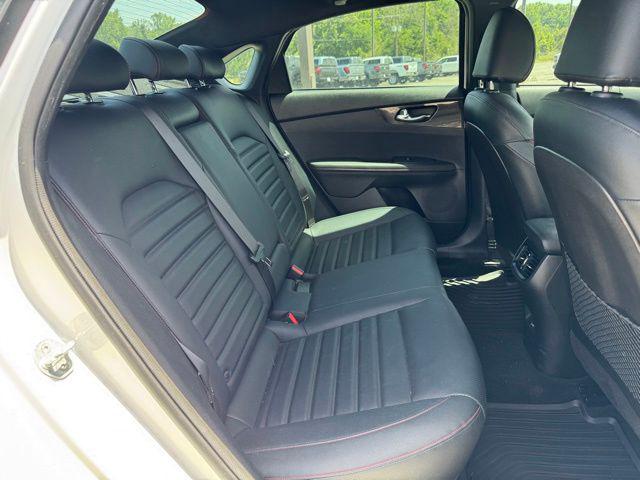 2022 Kia Forte GT Manual