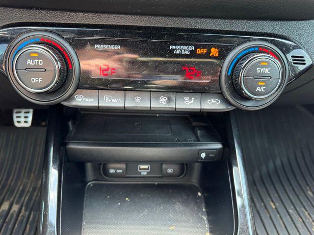 2022 Kia Forte GT Manual