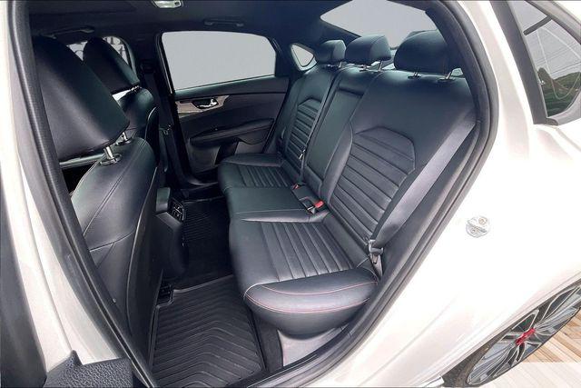 2022 Kia Forte GT Manual