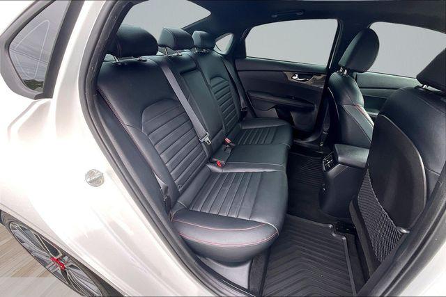 2022 Kia Forte GT Manual