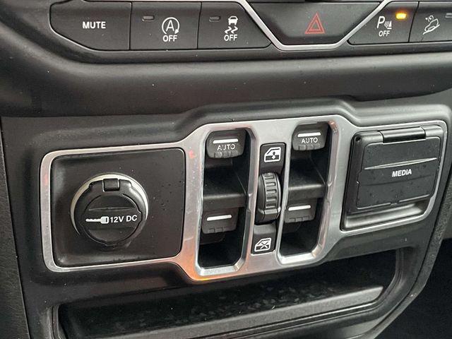 2018 Jeep Wrangler Unlimited Sahara 4x4
