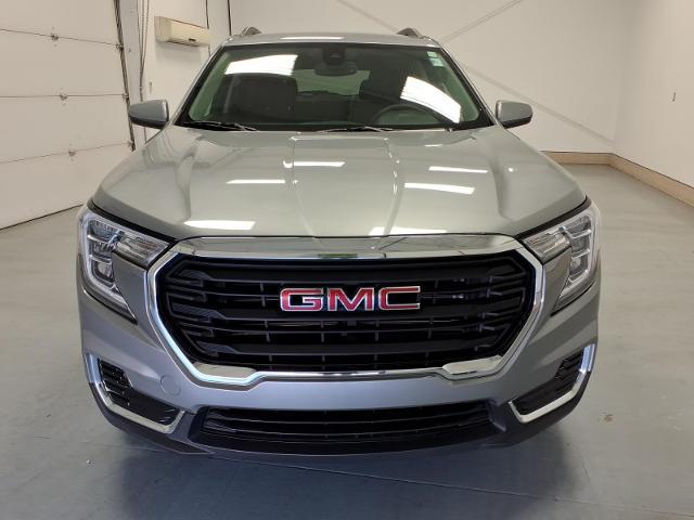 2024 GMC Terrain FWD SLE