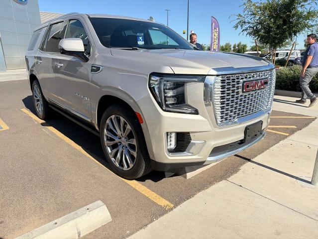 2023 GMC Yukon 4WD Denali