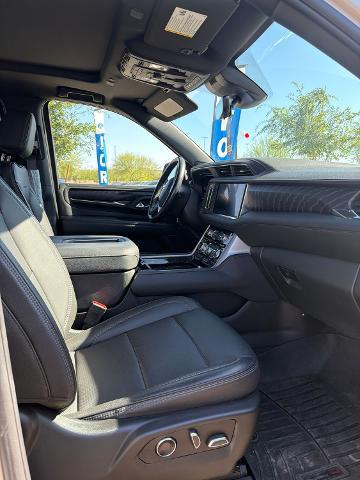 2023 GMC Yukon 4WD Denali