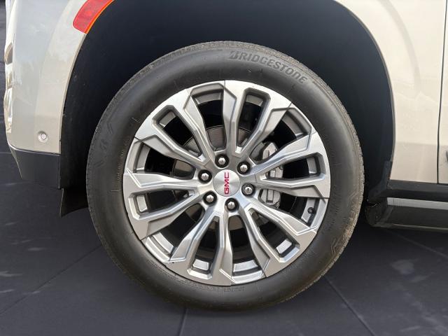 2023 GMC Yukon 4WD Denali