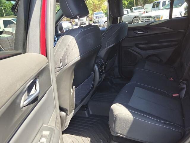 2025 Jeep Grand Cherokee Laredo X 4x2