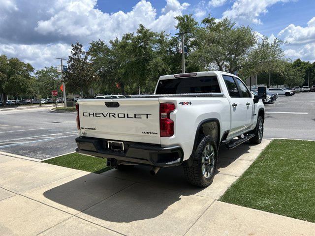 2023 Chevrolet Silverado 2500HD 4WD Crew Cab Standard Bed Custom