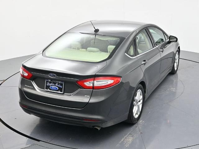 2016 Ford Fusion SE