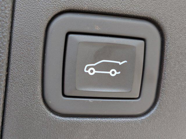 2023 Cadillac XT5 FWD Premium Luxury