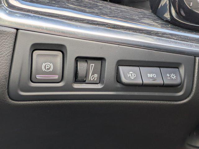 2023 Cadillac XT5 FWD Premium Luxury