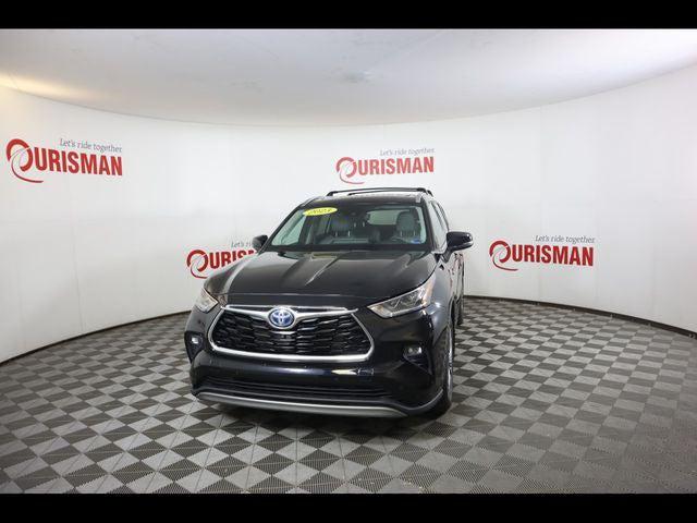2022 Toyota Highlander Hybrid Platinum 2022 Toyota Highlander Hybrid Platinum