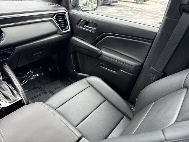 2023 GMC Canyon 4WD Crew Cab Short Box Elevation