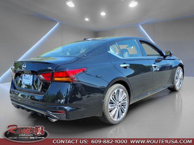 2025 Nissan Altima SL FWD