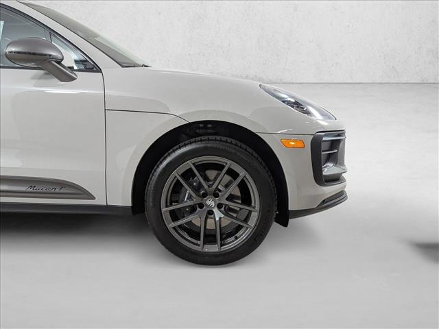 2026 Porsche Macan T