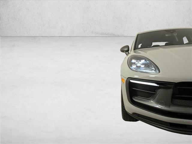 2026 Porsche Macan T
