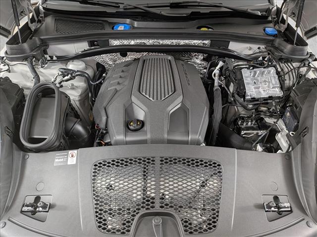 2026 Porsche Macan T