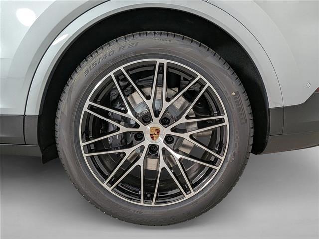 2026 Porsche Cayenne AWD