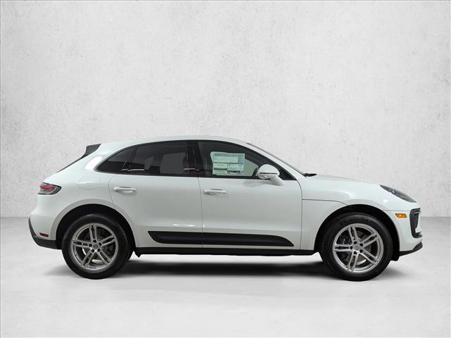 2026 Porsche Macan AWD