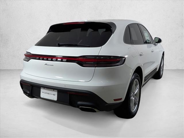 2026 Porsche Macan AWD