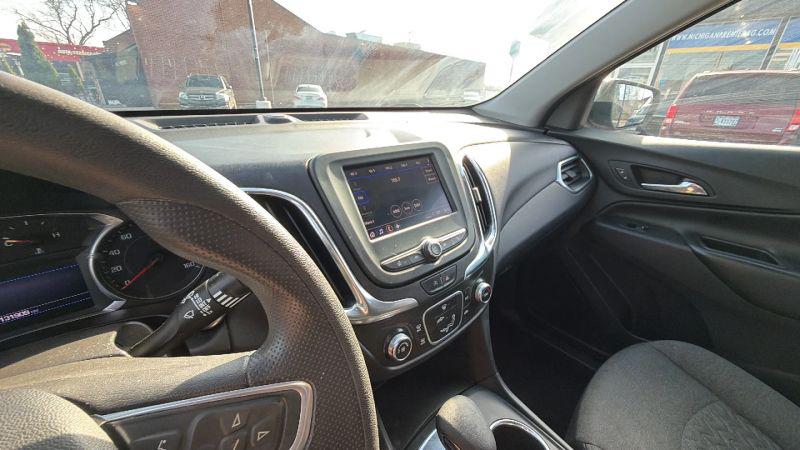 2022 Chevrolet Equinox FWD LT