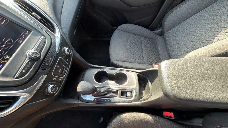 2022 Chevrolet Equinox FWD LT
