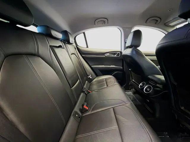 2020 Alfa Romeo Stelvio RWD
