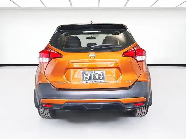 2019 Nissan Kicks SR