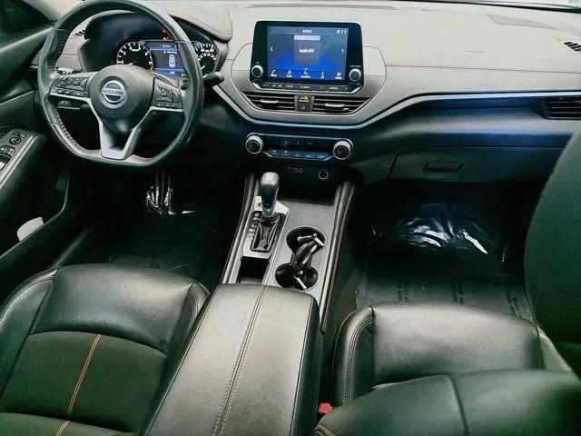 2022 Nissan Altima SR FWD