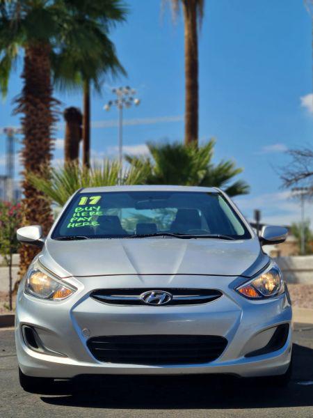 2017 Hyundai Accent SE