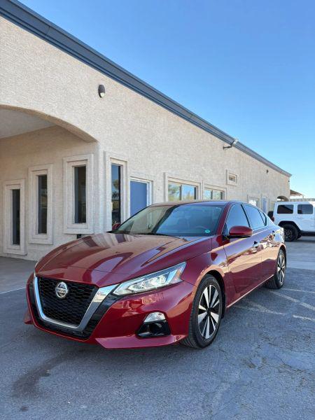2022 Nissan Altima SL FWD