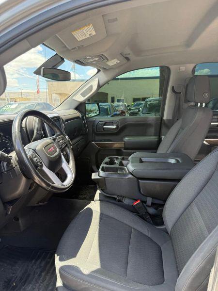 2020 GMC Sierra 1500 4WD Crew Cab Short Box SLE