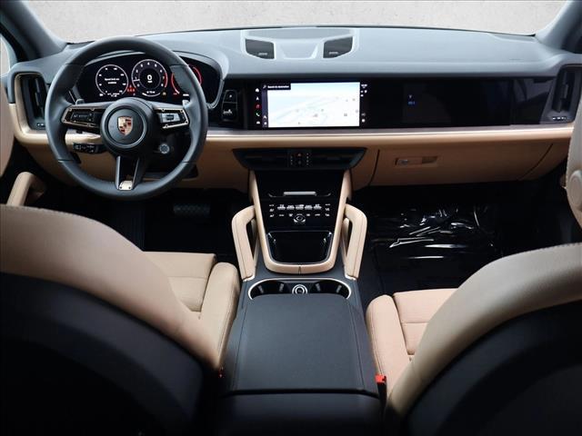 2026 Porsche Cayenne AWD