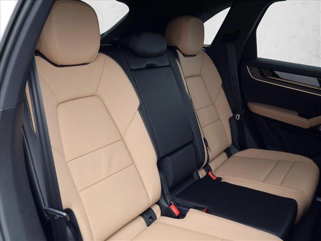 2026 Porsche Cayenne AWD