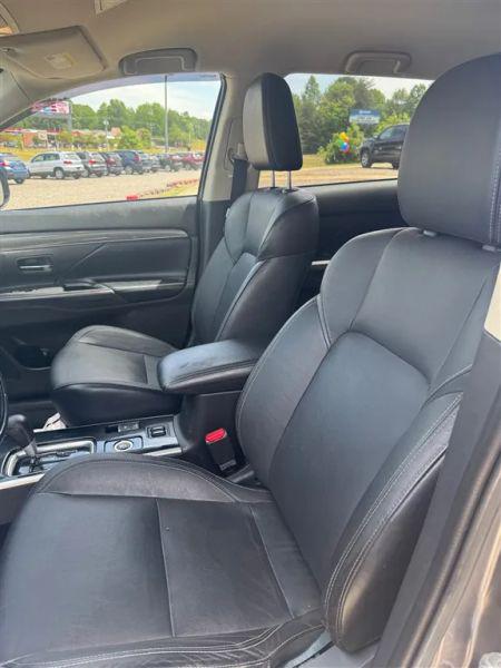 2019 Mitsubishi Outlander SEL