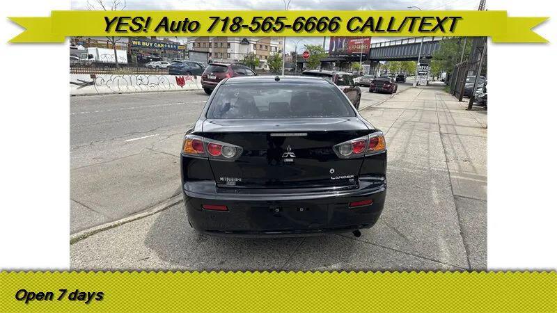 2017 Mitsubishi Lancer ES