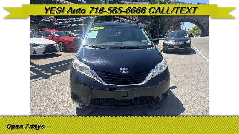 2017 Toyota Sienna LE 7 Passenger for sale in Elmhurst, NY