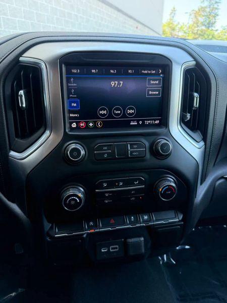 2020 Chevrolet Silverado 1500 4WD Crew Cab Short Bed LT