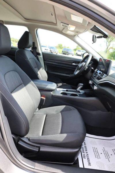 2025 Nissan Altima SV AWD