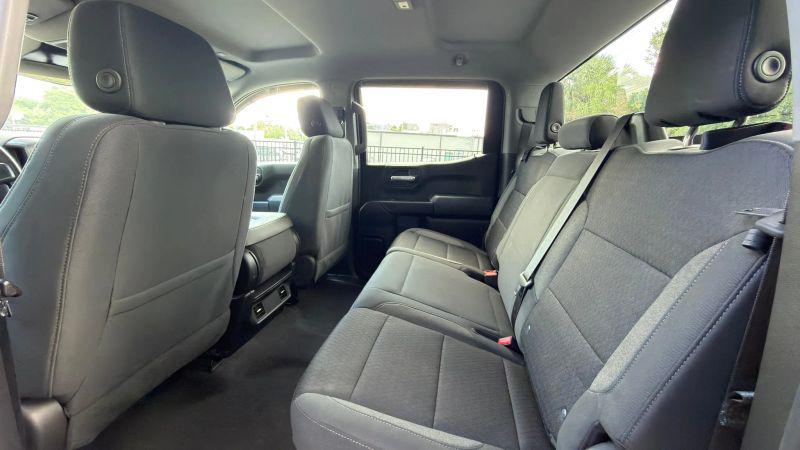 2022 Chevrolet Silverado 1500 2WD Crew Cab Short Bed Custom
