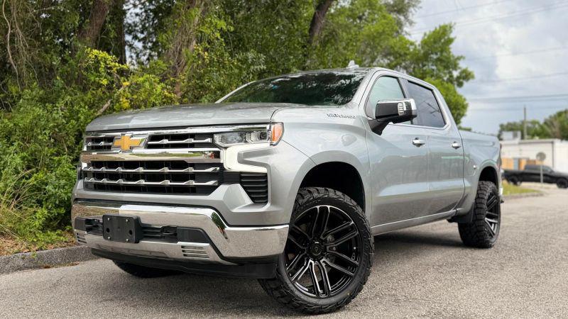2023 Chevrolet Silverado 1500 2WD Crew Cab Short Bed LTZ