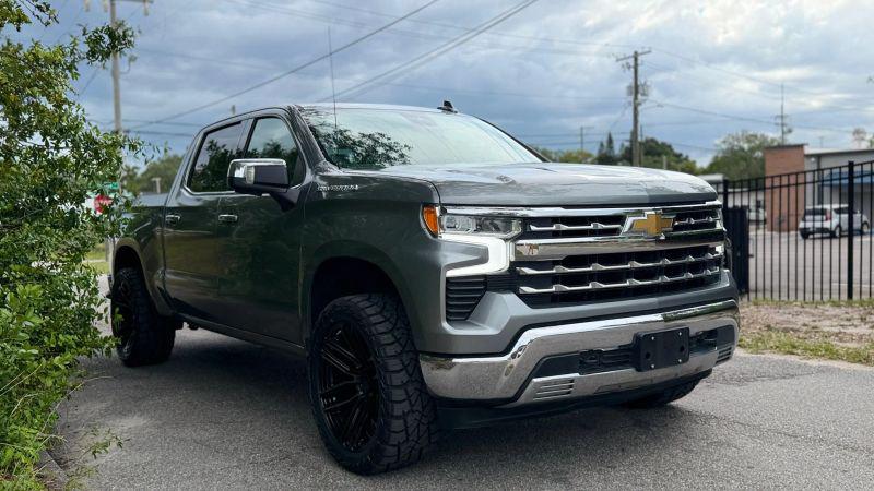 2023 Chevrolet Silverado 1500 2WD Crew Cab Short Bed LTZ