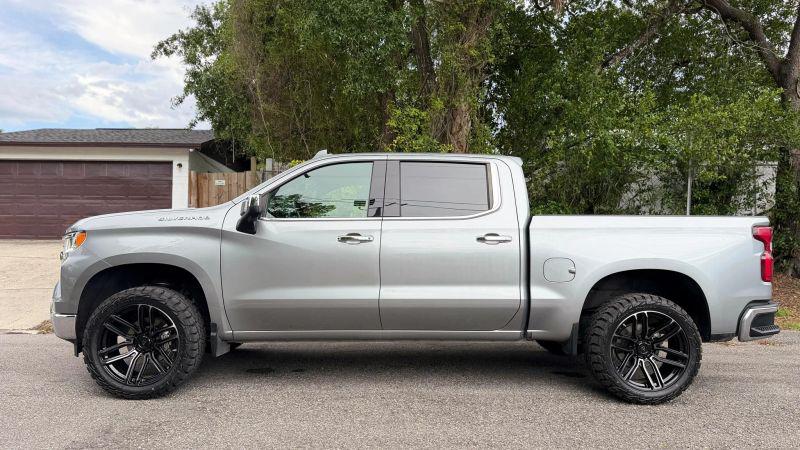 2023 Chevrolet Silverado 1500 2WD Crew Cab Short Bed LTZ