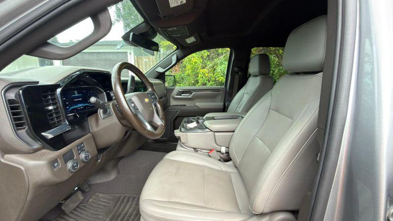 2023 Chevrolet Silverado 1500 2WD Crew Cab Short Bed LTZ